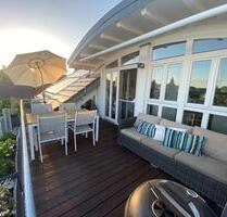 Sonnige 4,5-Zimmer DG-Wohnung mit großer Terrasse und Alpenblick - Ravensburg Galgenhalde