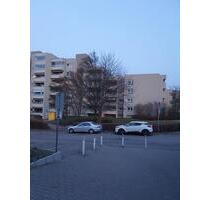 Geschmackvolle 3 Zimmer Wohnung mit Einbauküche,Balkon und Garage - Pforzheim Eutingen
