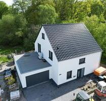 Geräumiges niedrig Energie A+ Neubau Einfamilienhaus Haus - Oelde