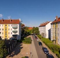 Moderne 3 Zimmer-Wohnung im 2. OG mit Dusche Balkon in Merseburg Nord