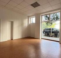 Großzügiges Gewerbe mit auffälliger Schaufensterfront ! - Berlin Treptow-Köpenick