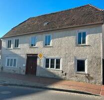 Mehrfamilienhaus - 43.000,00 EUR Kaufpreis, in Burg Stargard (PLZ: 17094)