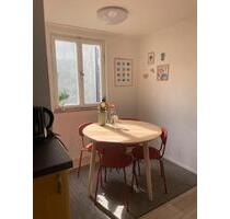 Helle 3-Zimmer-Wohnung mit Balkon - Stuttgart Hedelfingen
