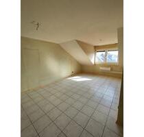 2-Zimmer-Dachgeschosswohnung in Bergheim-Glesch frei