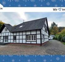 Naturnah leben mit Komfort – Erdgeschosswohnung in einem idyllischen Anwesen! - Gütersloh