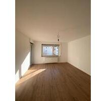 Schöne 3-Zimmer Wohnung mit Balkon und tollem Ausblick in Bad Ura - Bad Urach