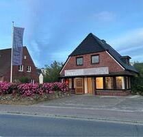 Büro-Ladenfläche zu vermieten - 1.900,00 EUR Kaltmiete, ca.  75,00 m² in Wenningstedt-Braderup (Sylt) (PLZ: 25996)