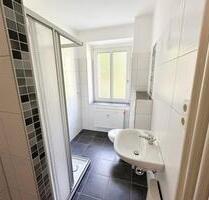 Sofort Bezugsfertig + Top-Bad mit Dusche + Wohnen im Grünen - Plauen Altstadt
