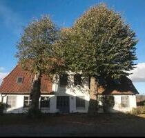 DG-Wohnung auf Resthof - 760,00 EUR Kaltmiete, ca.  82,00 m² in Struxdorf (PLZ: 24891)