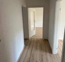 2 Zimmer Wohnung im Dachgeshoß - 613,00 EUR Kaltmiete, in Ludwigshafen am Rhein (PLZ: 67063) Ludwigshafen-Hemshof