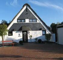 Reetgedecktes Ferienhaus in Großenbrode Ostsee in einmaliger Lage
