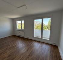 Frisch saniert, Erstbezug in Sandersdorf 3-4 Zimmerwohnung! - Sandersdorf-Brehna
