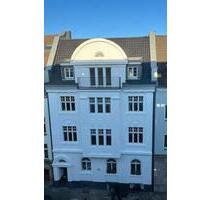 Stilvolle 4-Raum-Wohnung mit luxuriöser Innenausstattung (Abstand - Düsseldorf Niederkassel