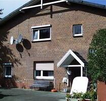2 Zimmerwohnung in kleinem Mehrfamilienhaus mit Garten - Itzehoe