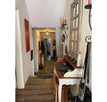 Neuwertige Wohnung mit drei Zimmern und Balkon in Ockenfels - Neuwied Block