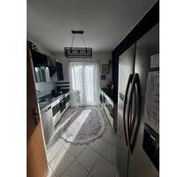 Schöne 3-Zimmer-Wohnung mit Balkon - Leipzig Ost