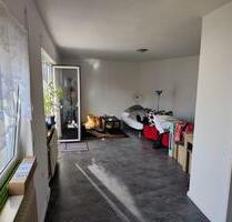 Helle 1,5 Zimmer Wohnung mit Balkon in DA-Eberstadt - Darmstadt
