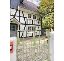 Wohnen auf Pferdehof - 800,00 EUR Kaltmiete, in Nümbrecht (PLZ: 51588)