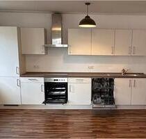 2 Zimmer Wohnung 72qm mit EBK großem Keller - Crailsheim