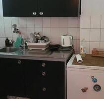 2 Zimmer wohnug voll möbliert in köln Nippes