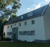 Cool bleiben: neu isolierte DG-Wohnung in schöner Lage - Villingen-Schwenningen