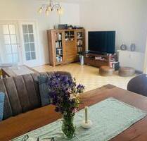 Schicke 4 Zimmer Altbauwohnung in guter Lage - Rostock