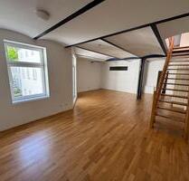 4-Zimmer-Remisenwohnung mit Terrasse – Berlin-Wedding