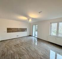 Helle 2-Zimmer-Wohnung mit Balkon und hochwertiger Ausstattung - Chemnitz Ebersdorf