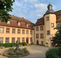 Wunderschöne möblierte Wohnung im Schloss - Zeitlofs