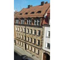 Kernsanierte 2 Zimmer-Whg. in zentraler Lage - Fürth Eigenes Heim