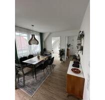 Schöne 2 12-Zimmer-Wohnung sowie 2 Zimmer-Wohnung in Wendlingen - Wendlingen am Neckar