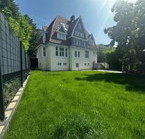 Villa unter Denkmalschutz in Solingen-Höhscheid zu vermieten!!!