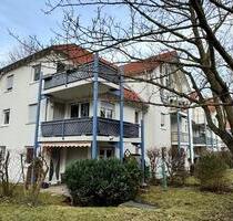 Sanierte großzügige Zweiraumwohnung mit Balkon und Einbauküche - Wilsdruff