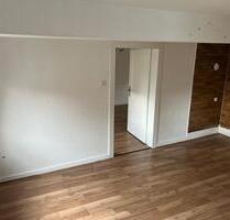 WG- 2und 1 Zimmer in Staufenberg nahe Burg mit Balkon