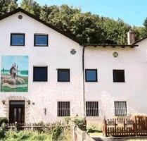 Mehrfamilienhaus mit großem Garten - von Privat - Kinding