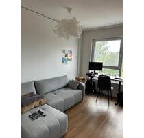 Berlin: Fully furnitured studio for sublet (3,5 months only).