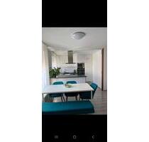 2,5 Zimmer Wohnung - 1.350,00 EUR Kaltmiete, ca.  72,00 m² in Stuttgart (PLZ: 70499) Stuttgart-West