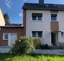 Modernes Reihenhaus 156qm 6 Zimmer EBK Garten Terasse Garage Diez