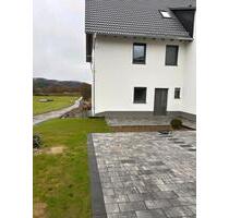 Wohnung am See - 1.100,00 EUR Kaltmiete, ca.  118,00 m² in Bischoffen (PLZ: 35649)