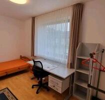 Möbliertes Zimmer in 4er WG im Einfamilienhaus in Marklohe