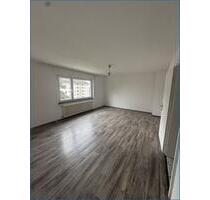 Gemütliche 3 Zi. Wohnung in Top-Lage von Singen mit Balkon und Einbauküche - Singen (Hohentwiel)