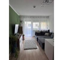 Helle 2 Zimmer Whg, Balkon, Südseite - Vaterstetten Baldham