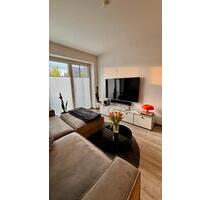 Möblierte 2-Zimmer Wohnung mit Balkon und Tiefgarage - ab 01.07. - Norderstedt Garstedt