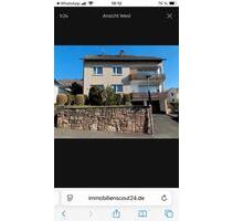 Mehrfamilienhaus mit Blick über Kassel