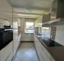 4 Zimmer Wohnung ab Juli - 1.400,00 EUR Kaltmiete, ca.  97,00 m² in Oberboihingen (PLZ: 72644)
