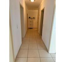 Schöne Helle Wohnung - 1.200,00 EUR Kaltmiete, in Pohlheim (PLZ: 35415)