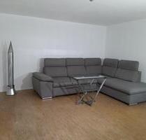 Haus mit Scheune + 2 Garagen & Doppelgarage + Hof & Garten - Hellenhahn-Schellenberg