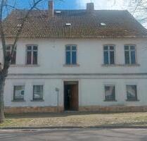 2 Familien Haus einzel Haus - 65.000,00 EUR Kaufpreis, in Calbe (Saale) (PLZ: 39240)