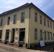 generalsanierte große 4-Raum-Wohnung ab Januar 2026 in 17087 Altentreptow zu vermieten