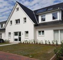 Neubau 2018 3 Raum WHG mit Balkon, Wannenbad mit Dusche, Einbauküche - Ratekau
